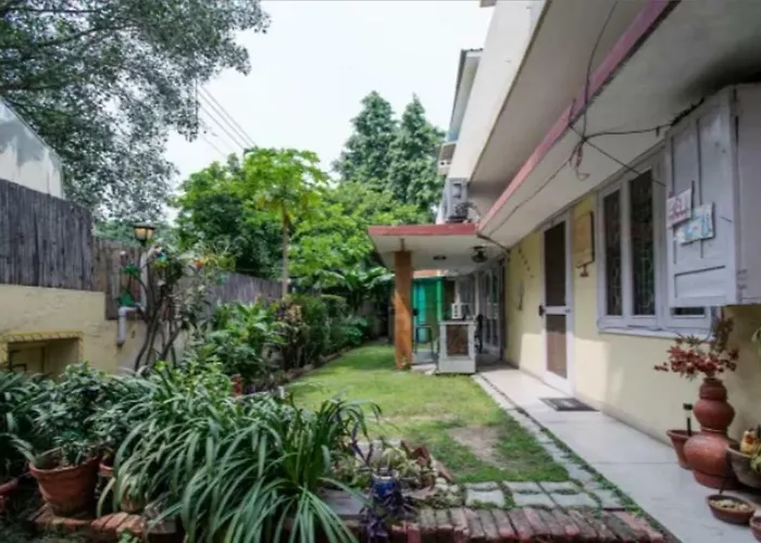 Comfort Point Bed & Breakfast New Delhi